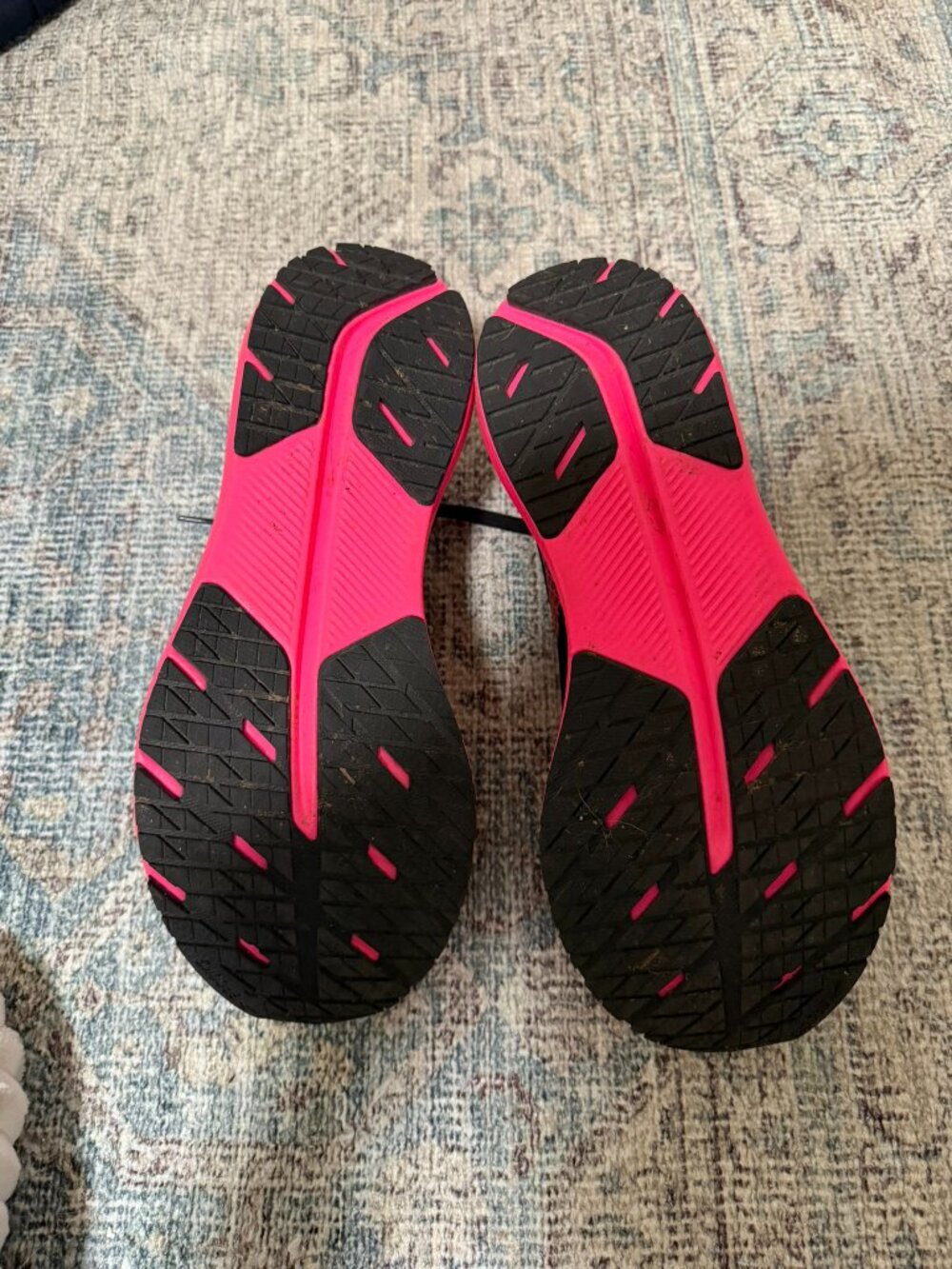 Brooks Hyperion Tempo - Black/Pink/Hot Coral - Picture 4 of 5